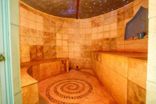Hostal Hara Chal�s E Spa