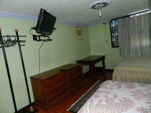 Hostal Taxo Yura