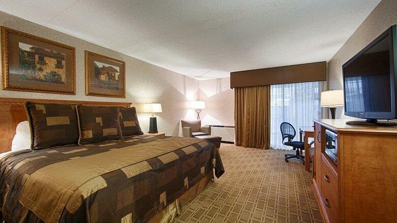 Best Western Plus Ramkota Hotel
