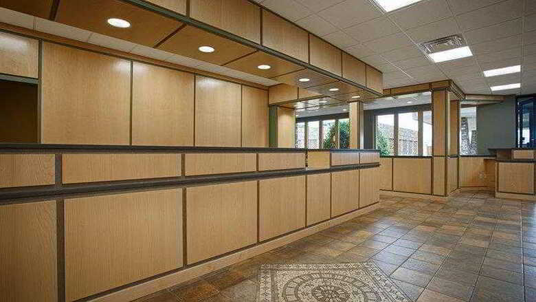 Best Western Plus Ramkota Hotel