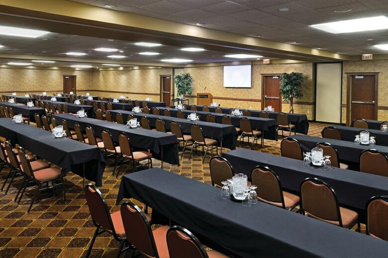 Best Western Plus Ramkota Hotel