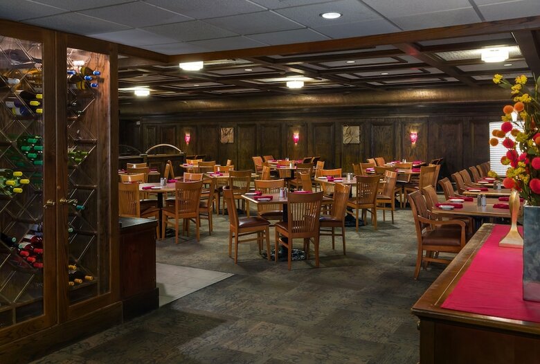 Best Western Plus Ramkota Hotel