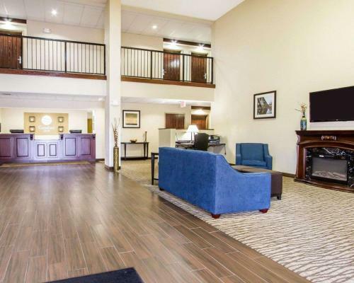 Hotel Holiday Inn Poplar Bluff