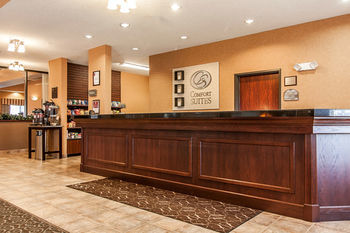 Hotel Comfort Suites Airport