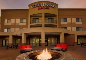 Hotel Courtyard By Marriott Waldorf