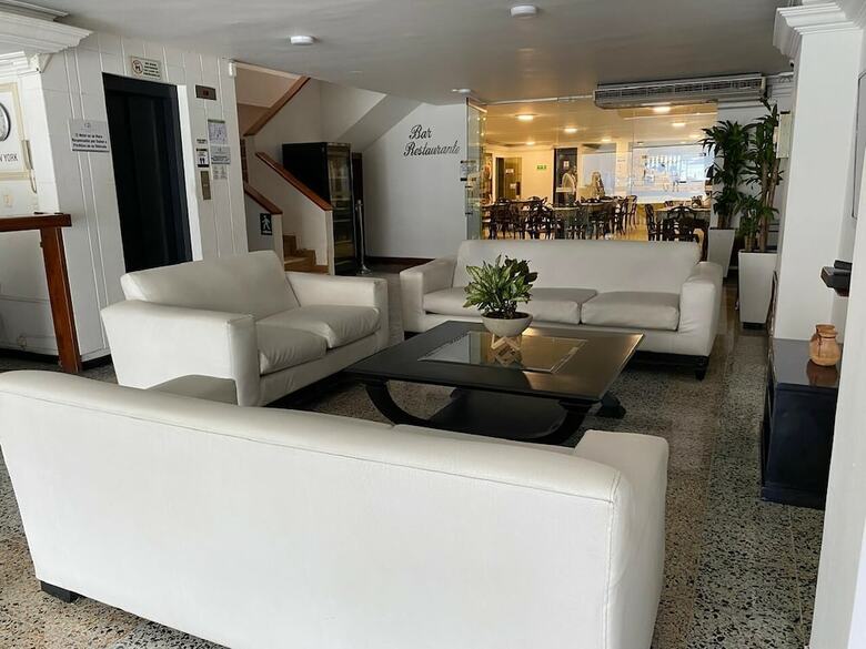 Hotel Granada Real