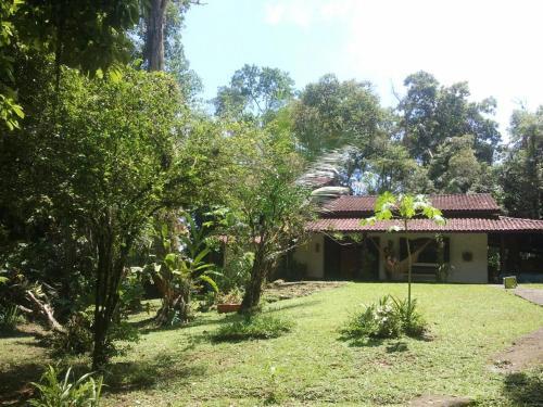 Ch�cara Camburi