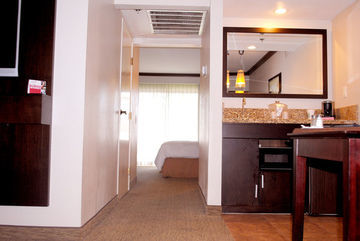 Hotel Radisson Suites Covina