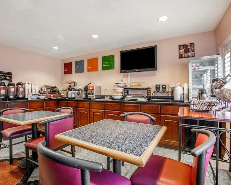 Hotel Comfort Inn