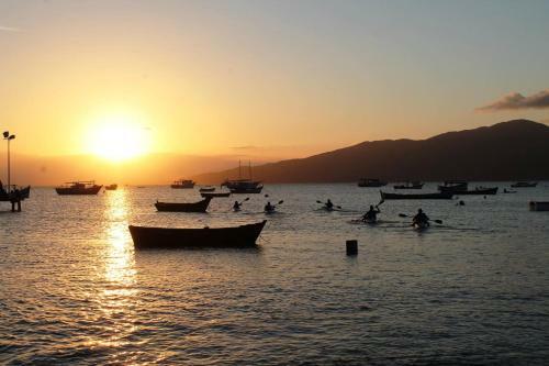 Hostal Pousada Riviera Bombinhas