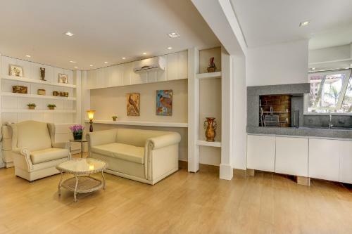 Villas Jurer� Residences