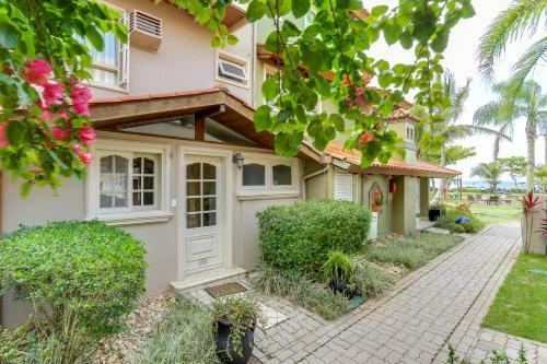 Villas Jurer� Residences