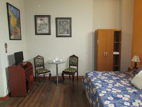 Residencial Miraflores B&B