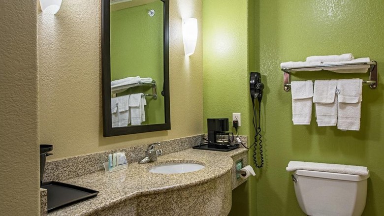 Hotel Sleep Inn & Suites