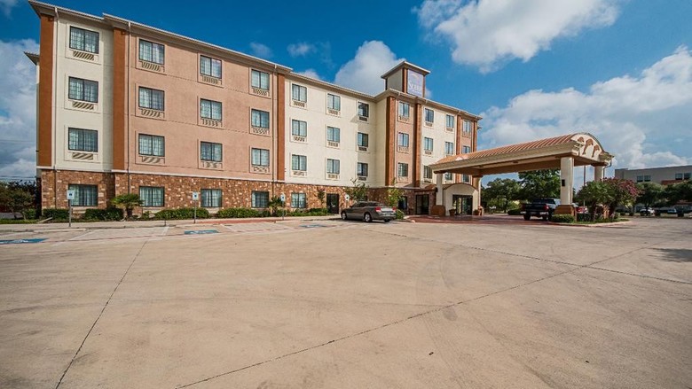 Hotel Sleep Inn & Suites