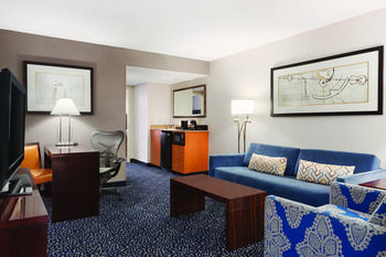 Hotel Embassy Suites Louisville