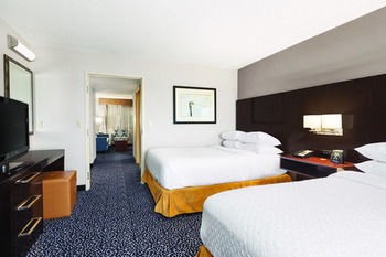 Hotel Embassy Suites Louisville