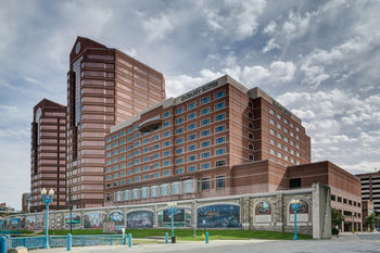 Hotel Embassy Suites Cincinnati - Rivercenter (covington Ky)