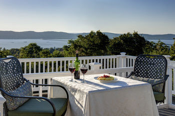 Hotel Tarrytown House Estate