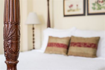 Hotel Elliott House Inn