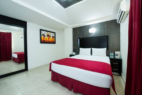 Hotel Portonovo Plaza