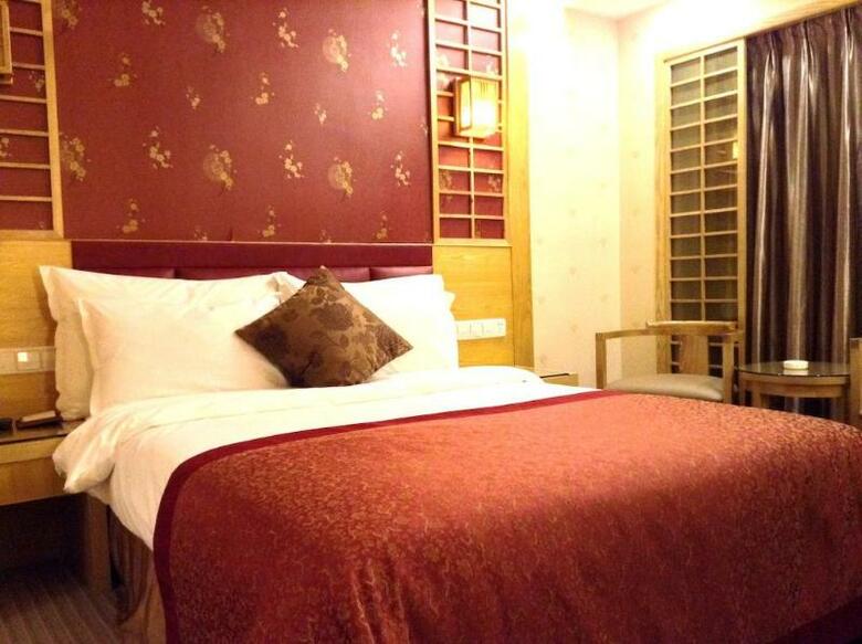 Hotel De La Motte Picquet