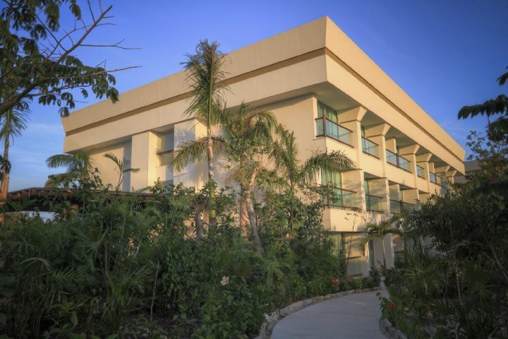 Hotel Ocean Breeze Boutique Riviera Maya
