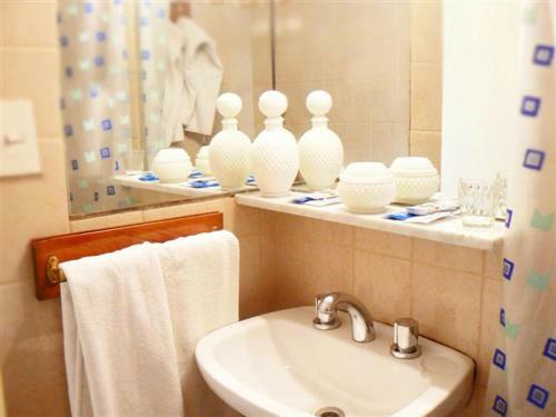 Bed & Breakfast La Cascada Townhouse Hotel
