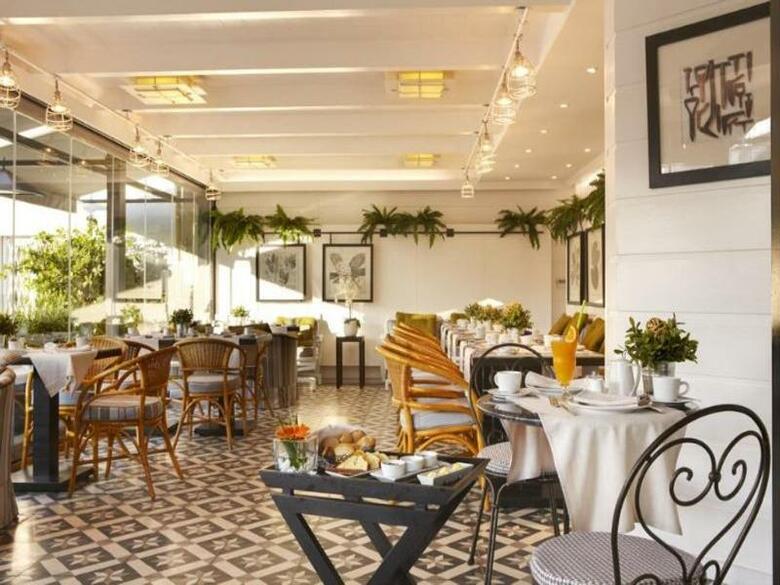 Excelsior Hotel