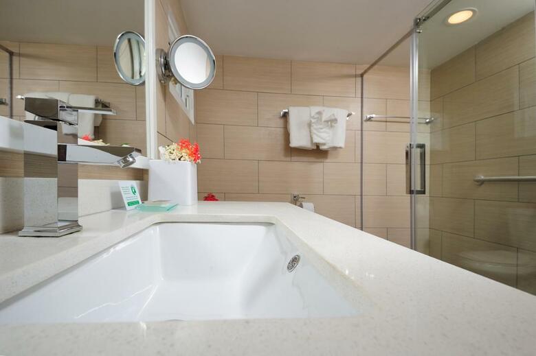 Hotel Divi Flamingo Beach Resort & Casino