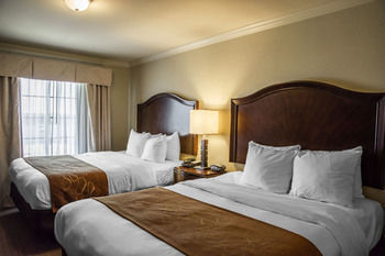 Hotel Comfort Suites