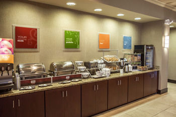 Hotel Comfort Suites