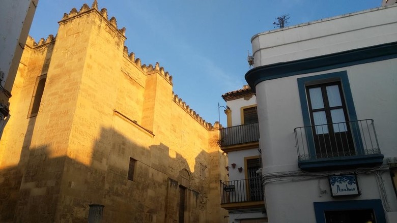 Hostal Azahar