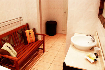 Albergue Tladi Lodge