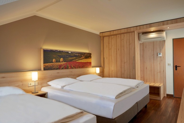 Hotel H+ Stuttgart Herrenberg