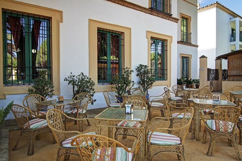 Hotel Oromana