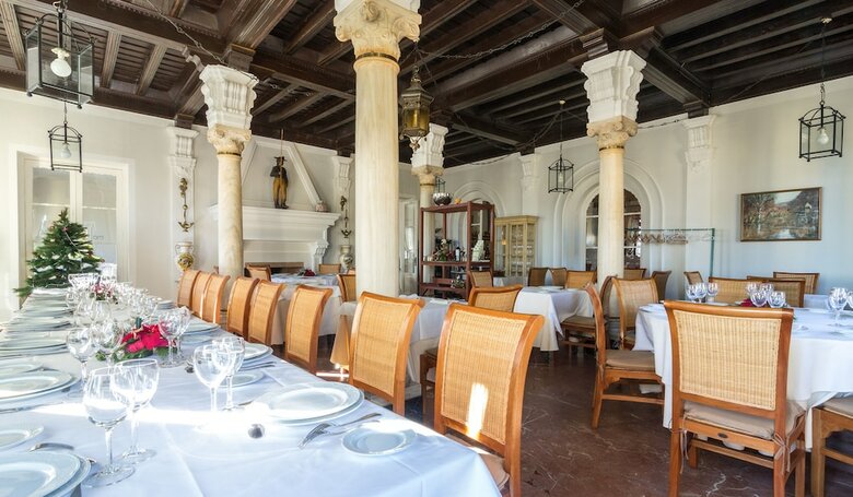 Hotel Oromana