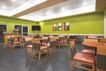Hotel La Quinta Inn & Suites Laredo