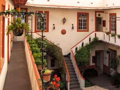 Del Paseo Hotel(hdo)