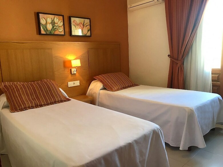 Apartamentos Infiniti Beach Resort