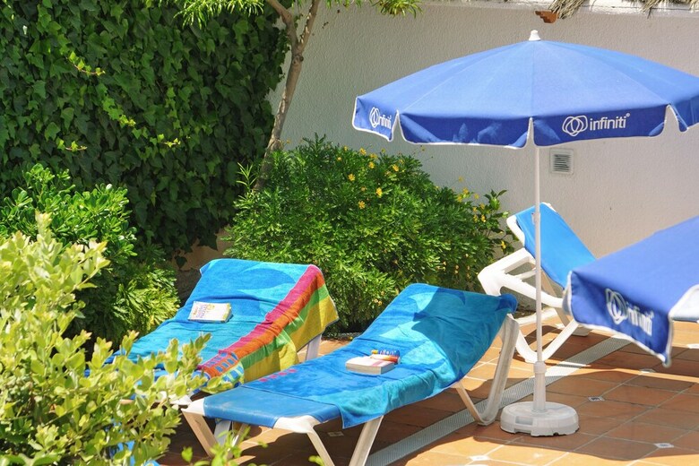 Apartamentos Infiniti Beach Resort