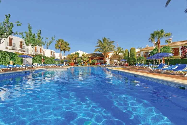 Apartamentos Infiniti Beach Resort