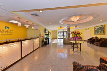 Hotel Quality Inn & Suites Montebello