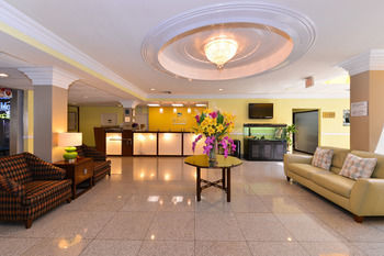 Hotel Quality Inn & Suites Montebello