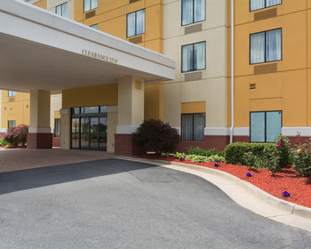 Hotel Comfort Suites