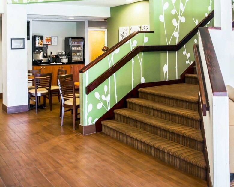 Hotel Sleep Inn