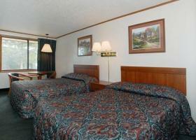 Hotel Econo Lodge Airport