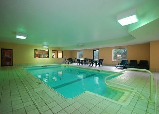 Hotel Quality Inn & Suites