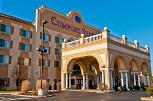 Hotel Comfort Suites