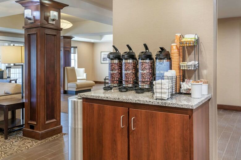 Hotel Comfort Inn & Suites